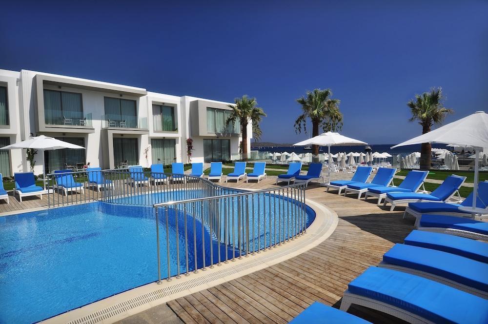 Luga Boutique Hotel & Beach Ortakent Exterior photo